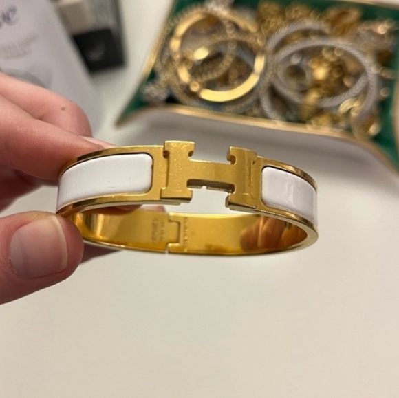 Gold and White Enamel Bracelet - Picture 2 of 2